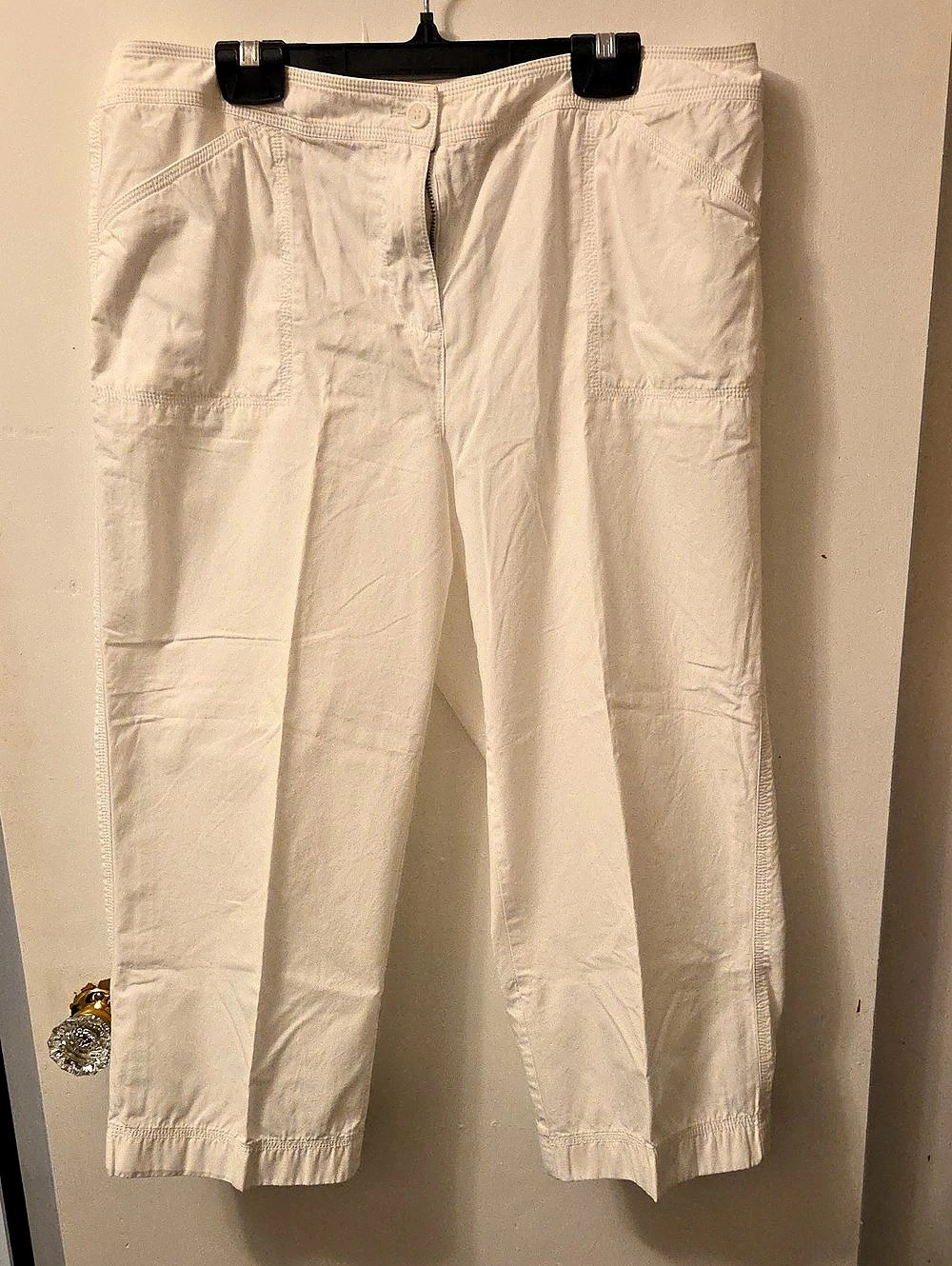 Jones New York Cropped Pants in White Size 12